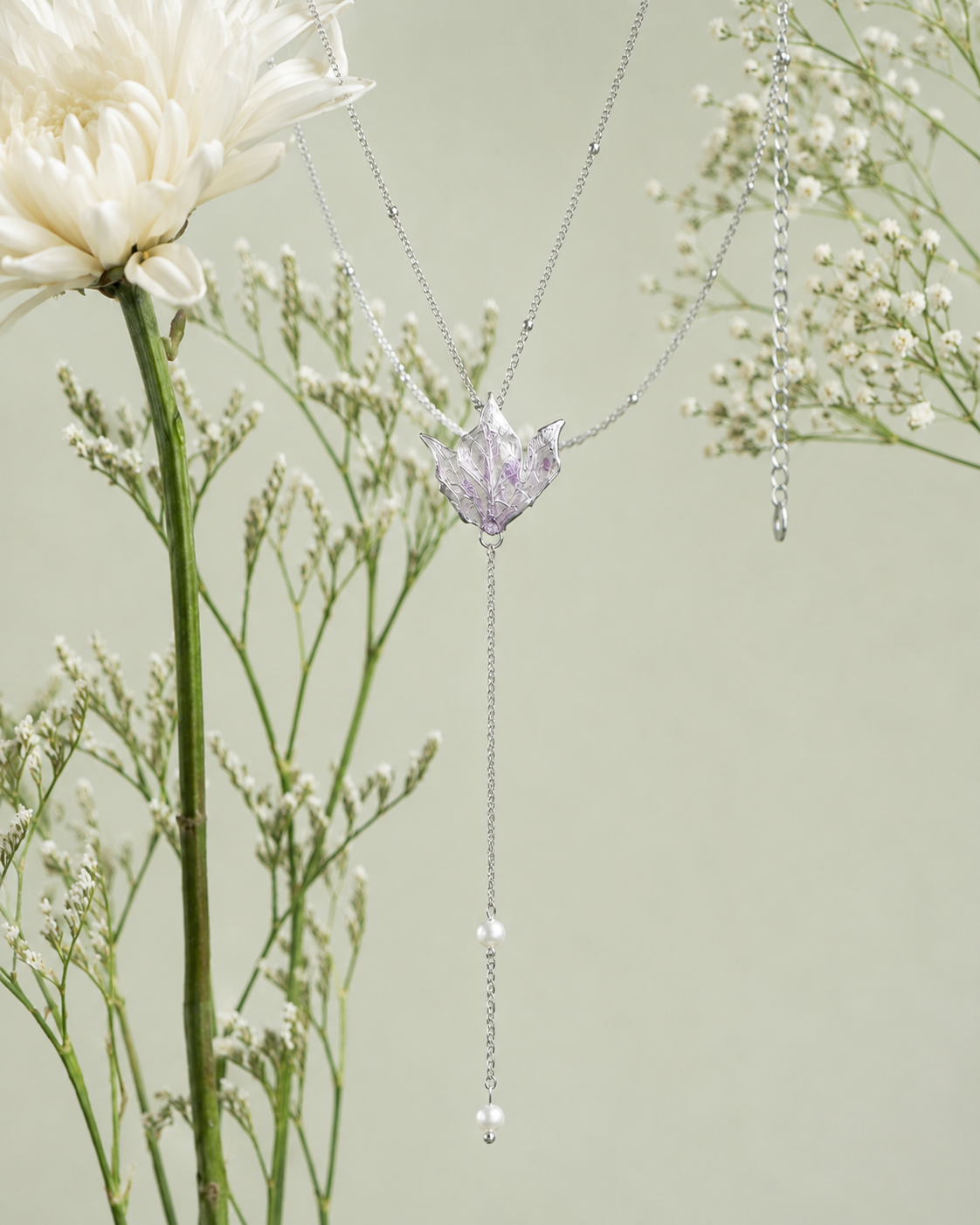 Collar Lirio Silvestre
